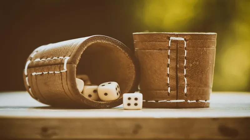 Đăng Ký sv388banca Nhận Thưởng 2026 | dice,  dice cup,  happiness,  gambling,  gesellschaftsspiel,  to play,  roll the dice,  win,  profit,  instantaneous speed,  lucky dice,  lucky number,  probability,  dice,  dice,  dice,  probability,  probability,  probability,  probability,  probability